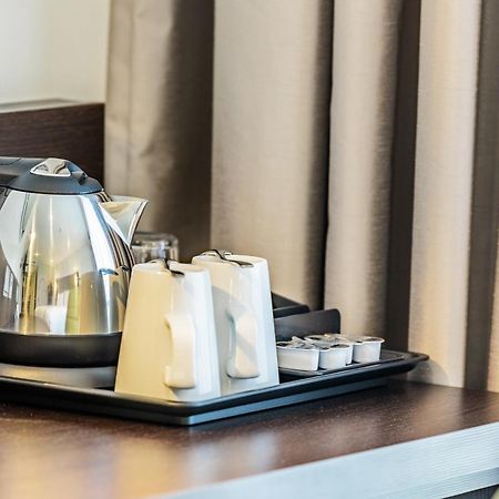 Premier Inn Berlin City Wilmersdorf Bagian luar foto