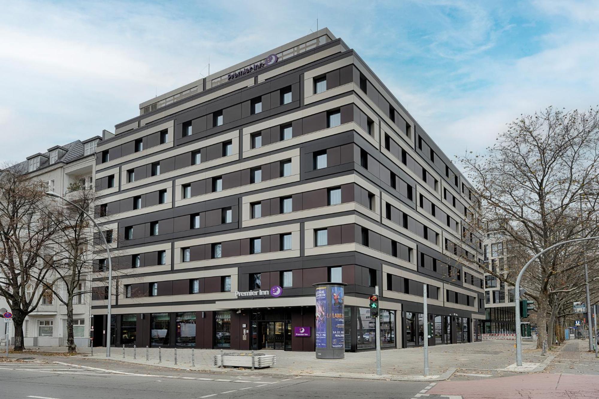 Premier Inn Berlin City Wilmersdorf Bagian luar foto