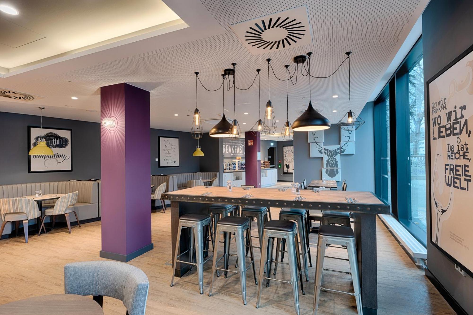 Premier Inn Berlin City Wilmersdorf Bagian luar foto
