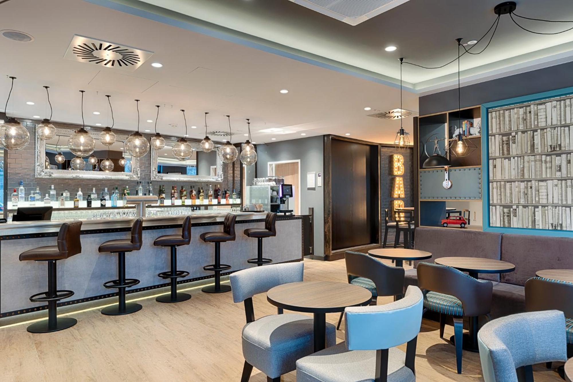 Premier Inn Berlin City Wilmersdorf Bagian luar foto